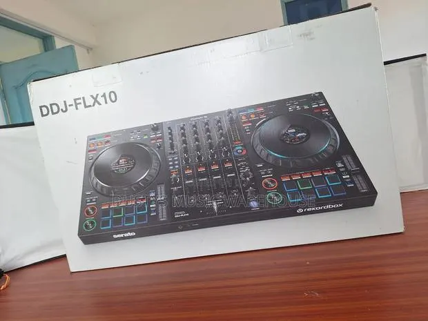 Pioneer DDJ Dj Flx10 · Photo 1