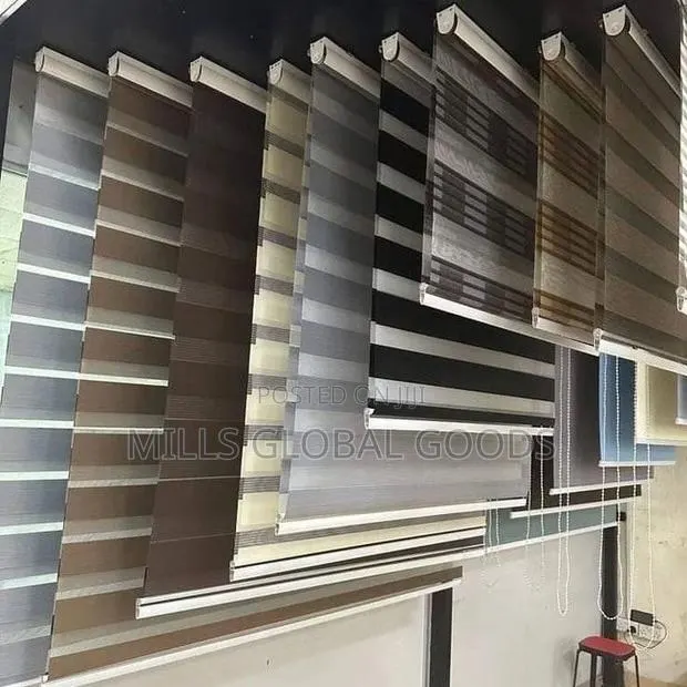 Curtain Blinds · Photo 1