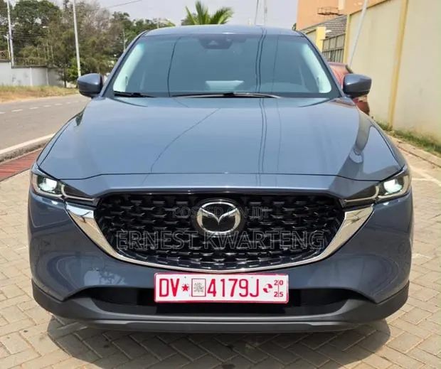 Mazda CX-5 2025 Silver · Photo 1