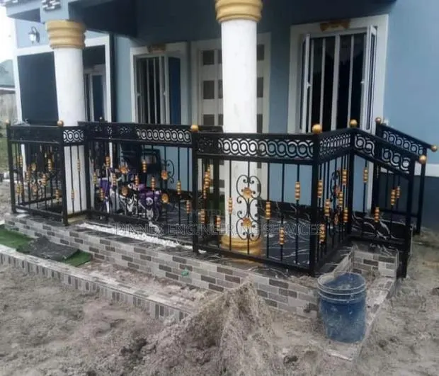 Metal Balustrade /Balustrade · Photo 1