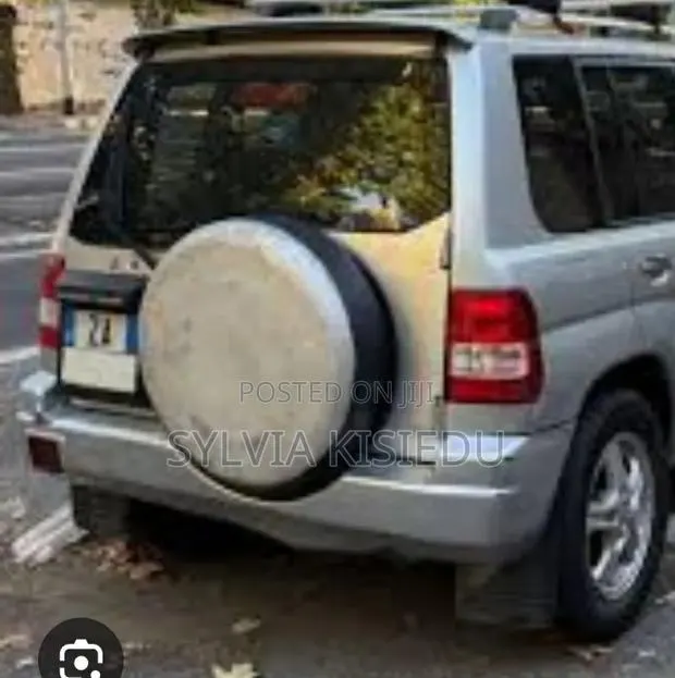 Mitsubishi Pajero IO 2003 Gray · Photo 1
