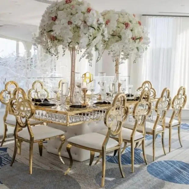 For Sale Luxury Wedding Crystal Glass Top Table Rectangle · Photo 1