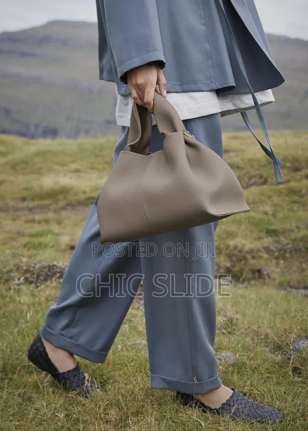 Lastest Classy Bags · Photo 1