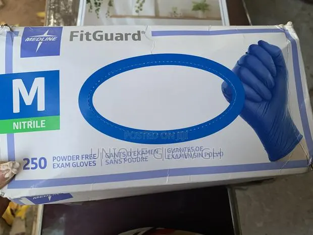 Powder Free Nitrile Gloves Medium Per Pack · Photo 1