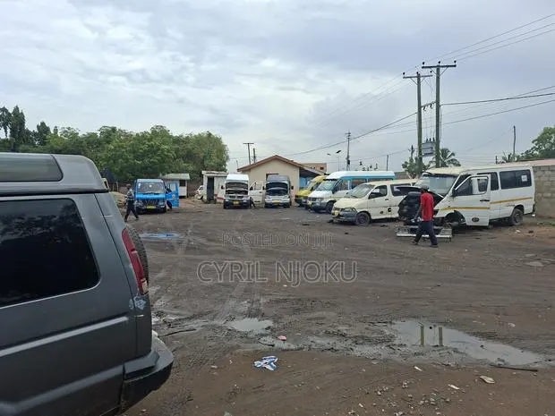 1.5 Acre of Roadside Titled Land at Nsamanpom, Madina for Sale · Photo 1