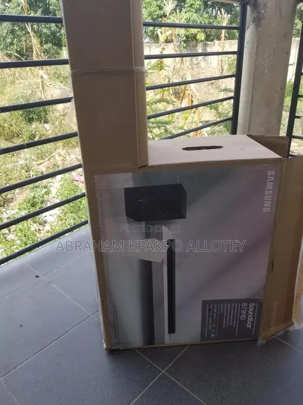 Samsung Soundbar · Photo 1