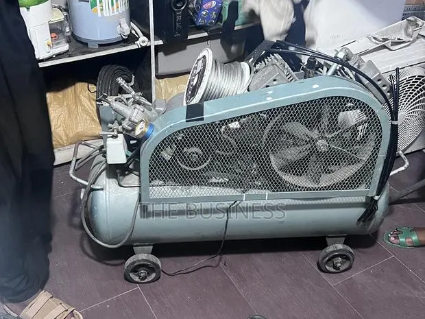 Compressor · Photo 1