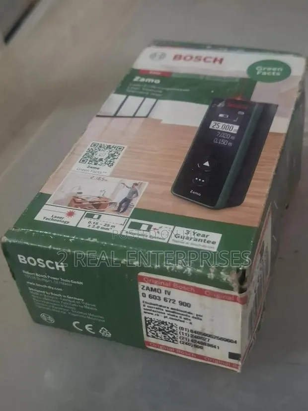 Bosch Zamo Digital Laser Measure / Distance Meter (0.15 - 25 M) · Photo 1