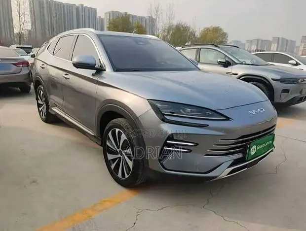 New BYD Song Plus 2025 Gray · Photo 1