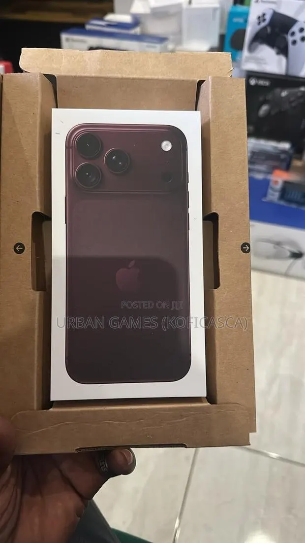 New Apple iPhone 18 Pro Max 512 GB Purple · Photo 1