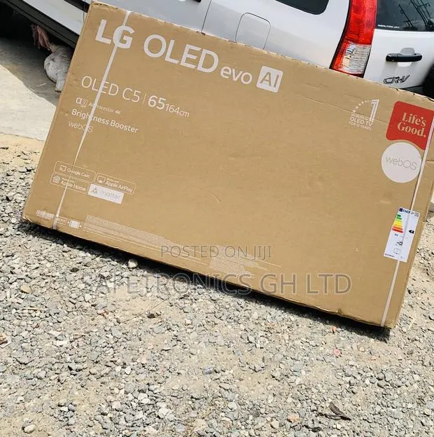 Trust Smart LG 65CS 4K Uhd Smart Android 65 Inch TV · Photo 1