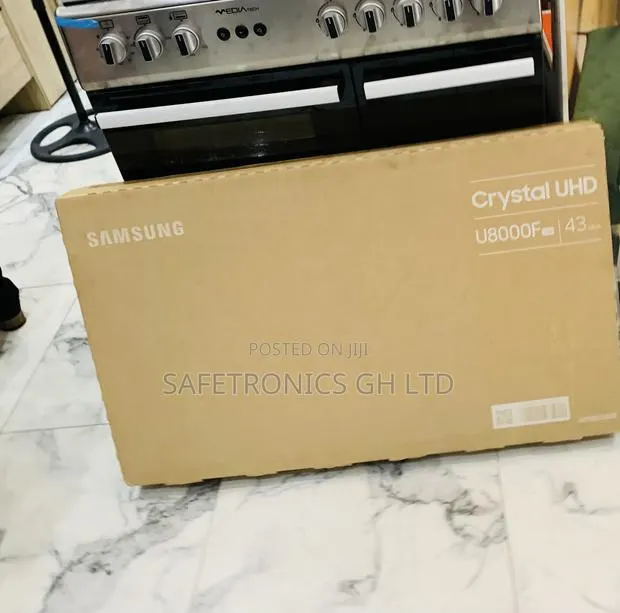 Fabulous Samsung 43′′ Crystal UHD Series 43U8072F TV (2025) · Photo 1