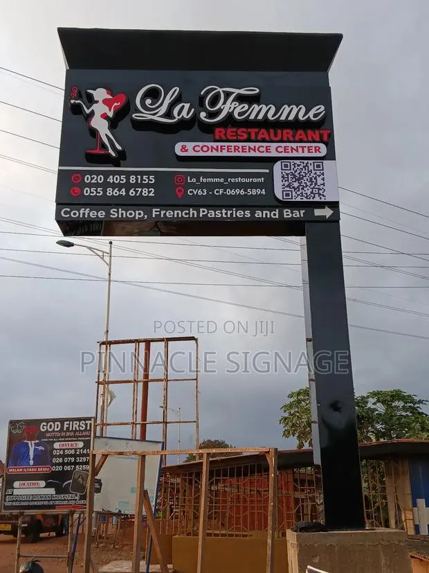 3D Signage Pylons and All Types of Signages · Photo 1