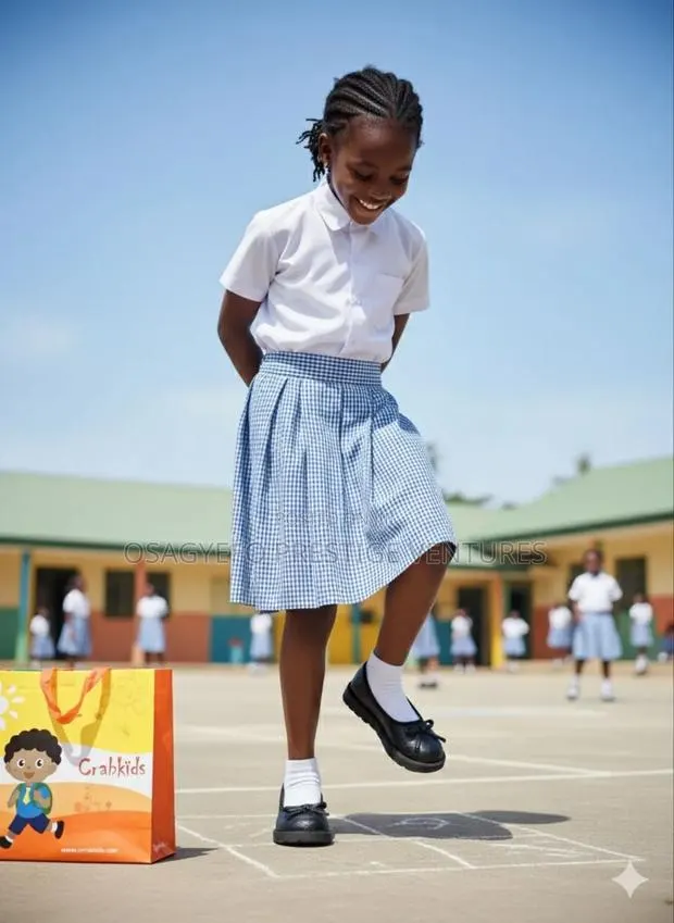 Pretty Quality Kids Shoe, Girls · Photo 2