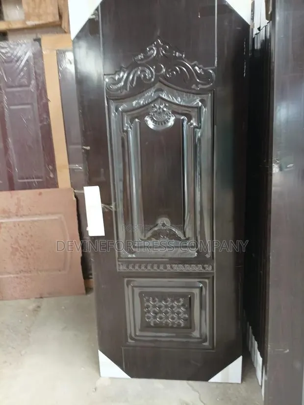 High Quality Bedroom Wooden Coated With Metal Door Bath //Bed Sizes · Photo 1