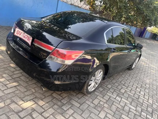 Honda Accord Sedan EX-L 2012 Black · Photo 1