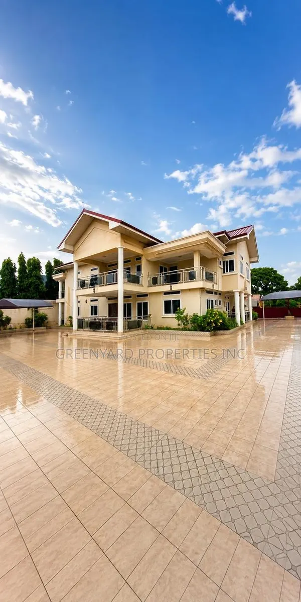 7bdrm House in East Legon for rent · Photo 1