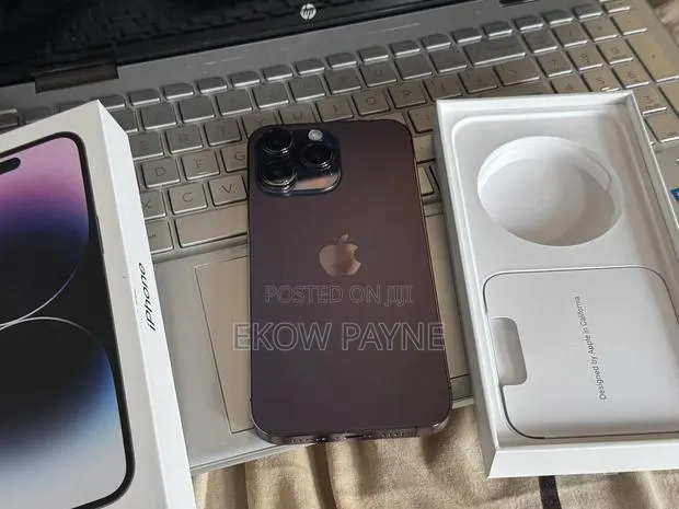 Apple iPhone 14 Pro Max 128 GB Purple · Photo 1
