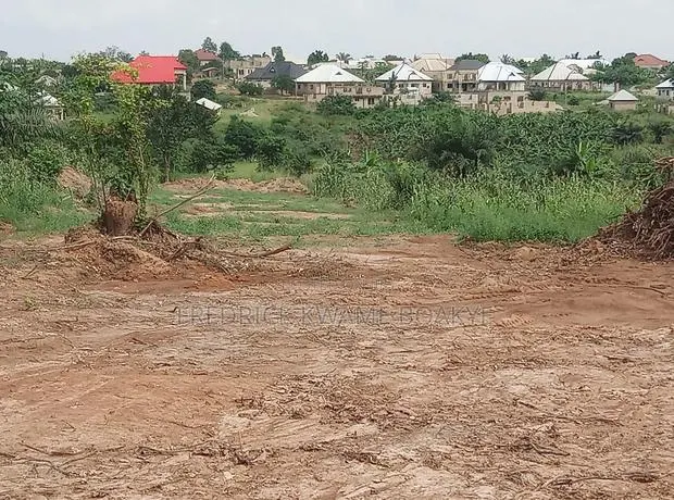 20 Acres of Land for Sale at Abuakwa Atwima Area · Photo 1