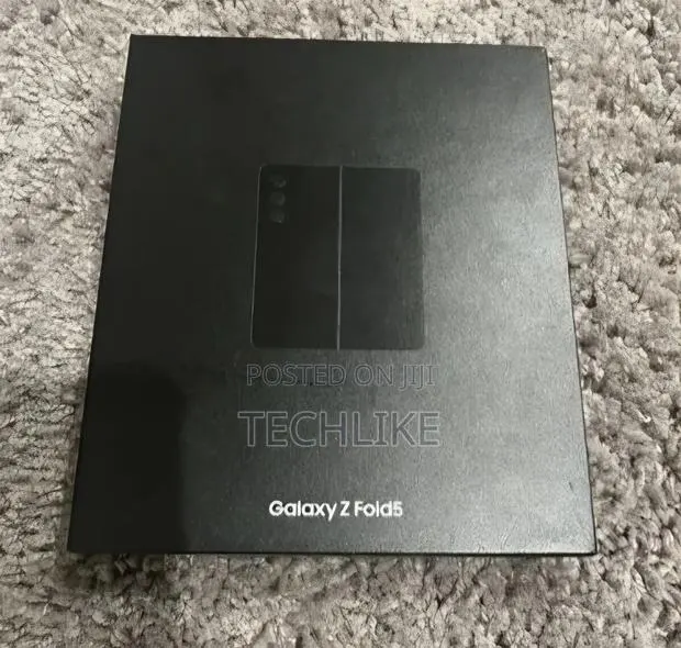 New Samsung Galaxy Z Fold 5 512 GB Black · Photo 3