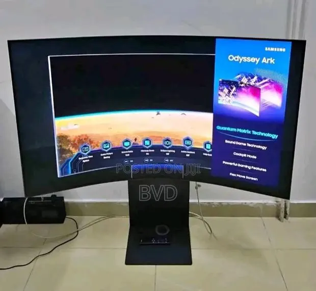 55inches Curve Gaming Monitor · Photo 1