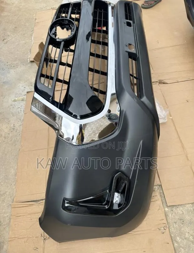 2021,2022,2023,2024 Front Bumper for Toyota Hilux · Photo 1