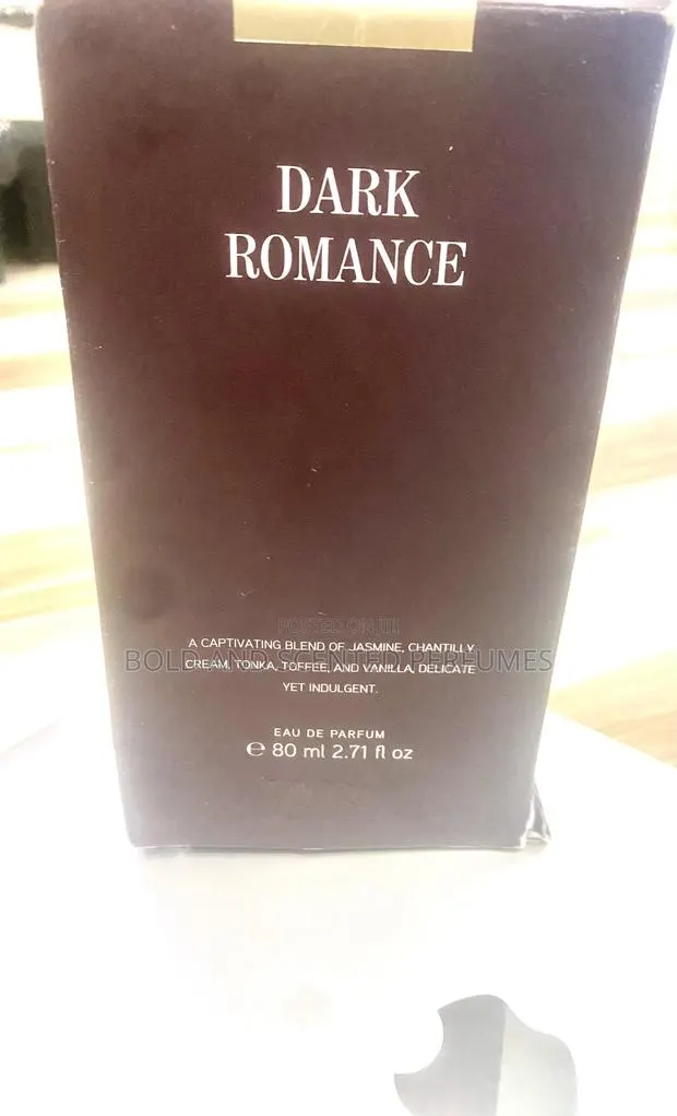 Dark Romance · Photo 1