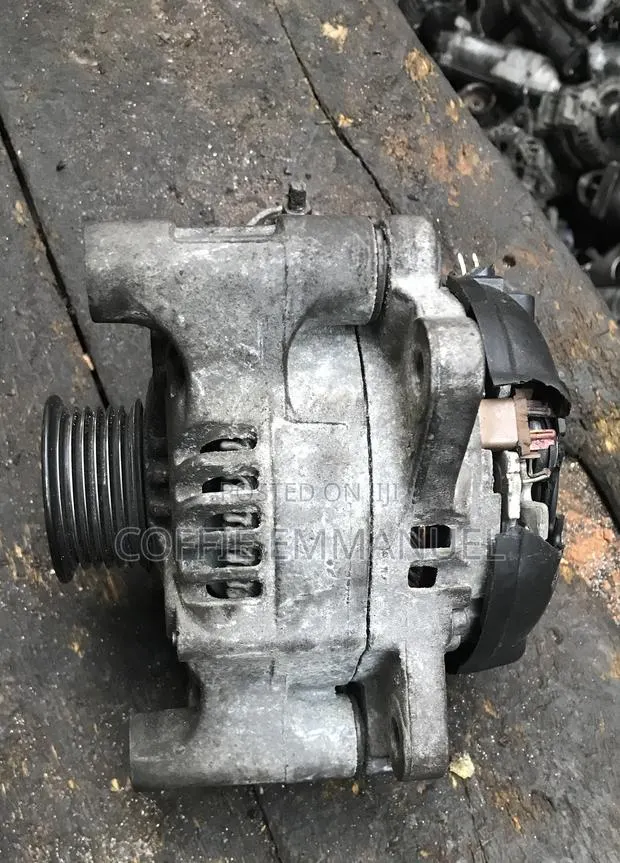 Jeep Wrangler Alternator 2010 2012 2013 · Photo 1