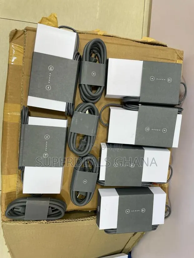 Original Ac Power Adapter For Starlink Standard · Photo 1
