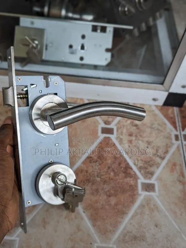 Door Lock Door Keys (Curved Rosette SS304) · Photo 1