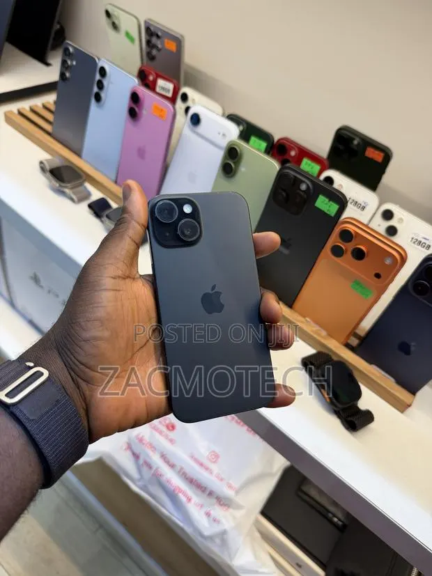 Apple iPhone 15 128 GB Black