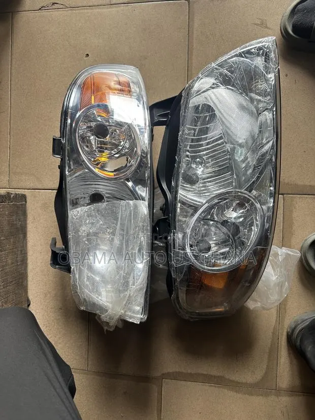 Nissan Sentra Headlight 2004 2005 2006 2007 Head Light · Photo 1