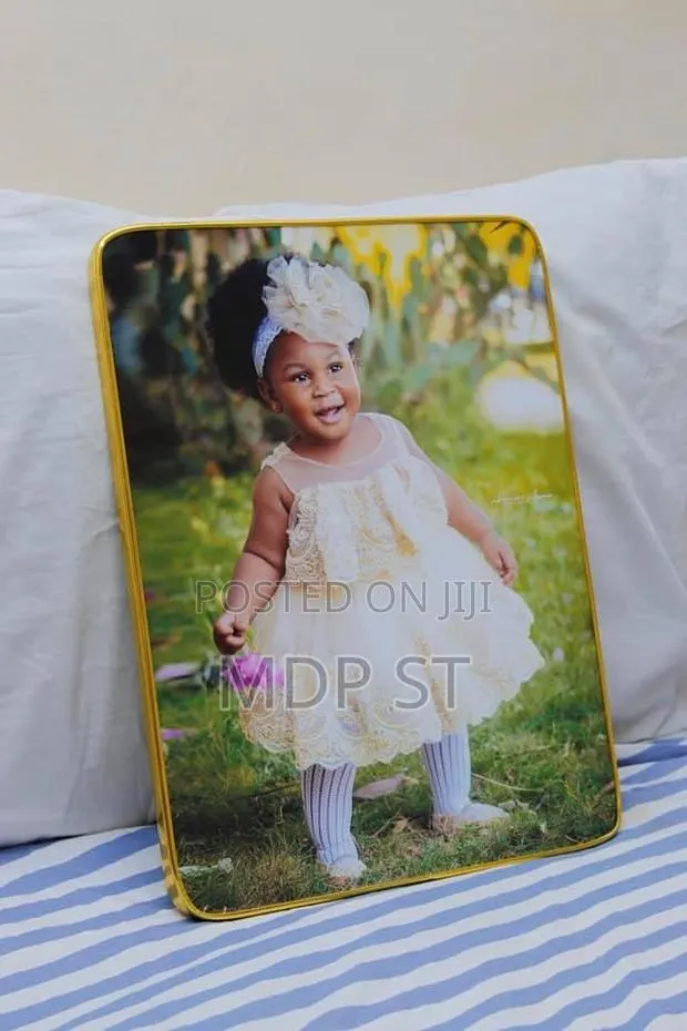 Frame4less · Photo 1