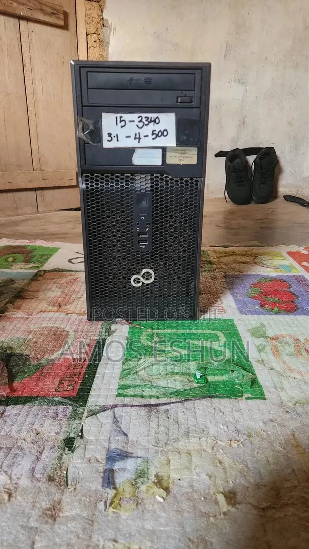 Desktop Computer Fujitsu 8GB Intel Core i5 HDD 640GB · Photo 1