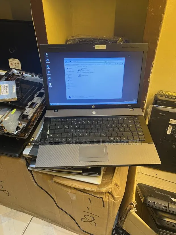 Laptop HP Compaq 620 4GB AMD HDD 320GB · Photo 1