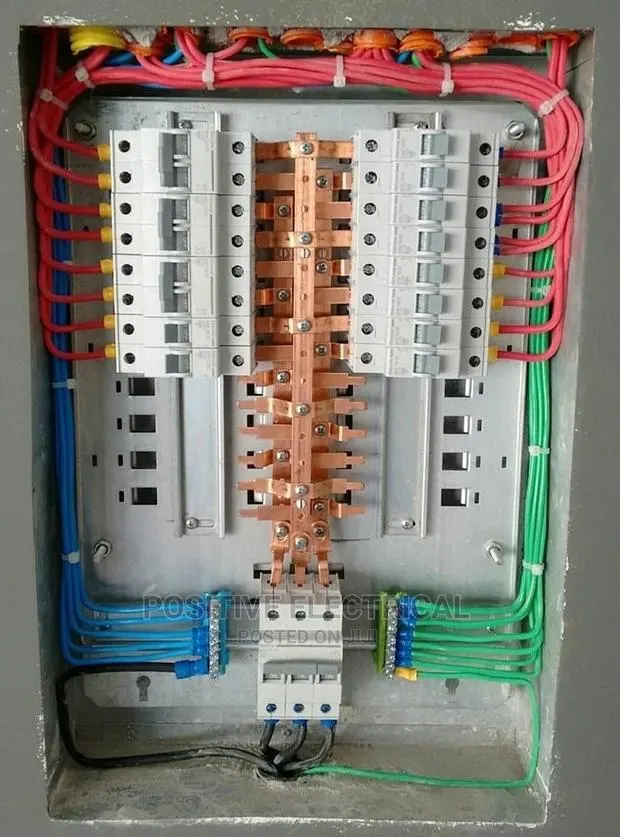 Electrician · Photo 1