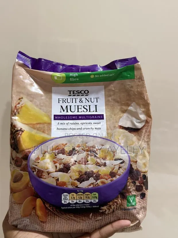 Fruit and Nuts Muesli · Photo 1