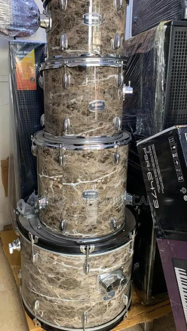 Professional Yamaha Drumset (5set) · Photo 1