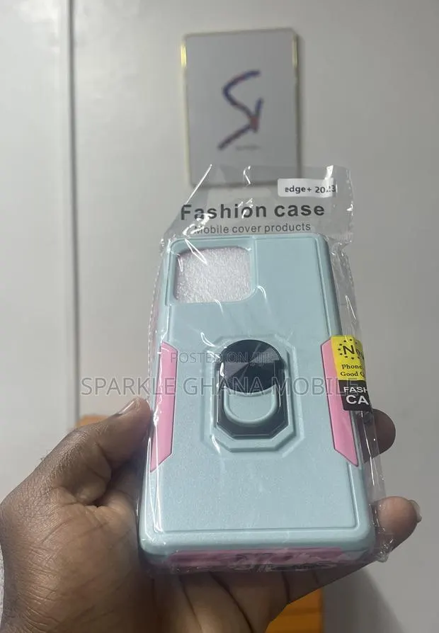 Motorola Edge + 2023 (Fashion Rugged) Back Case · Photo 1