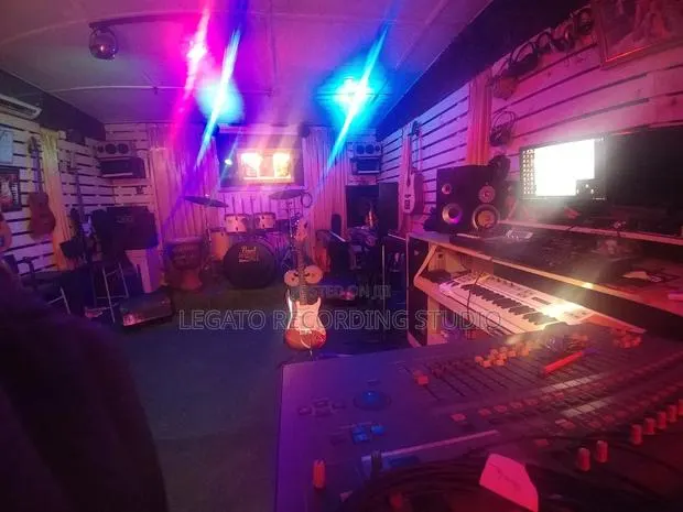 Legato Recording Studio And Rehearsal Sessions · Photo 1