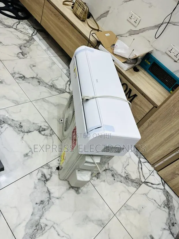 Grab the New White ——1.5hp TCL · Photo 1