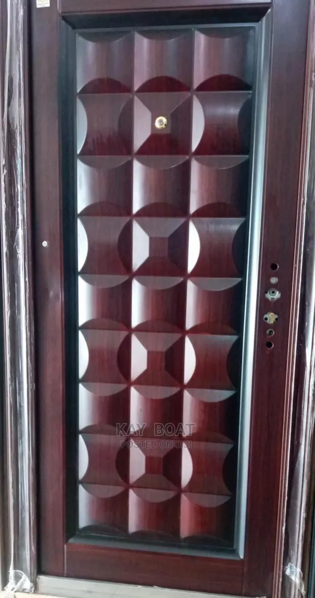 Single Door With All Accessories Available · Photo 1