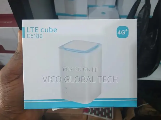 Huawei E5180 Router · Photo 1