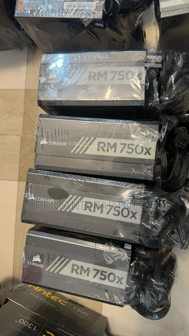 Corsair Rm750x Power Supply Unit · Photo 1