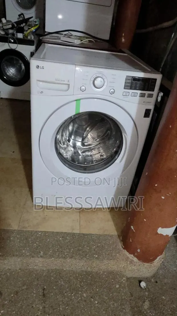 LG 24kg Ultra-Large Capacity Front-Load Washing Machine · Photo 1