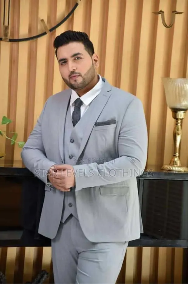 Suits for Plus Size Men Available · Photo 1
