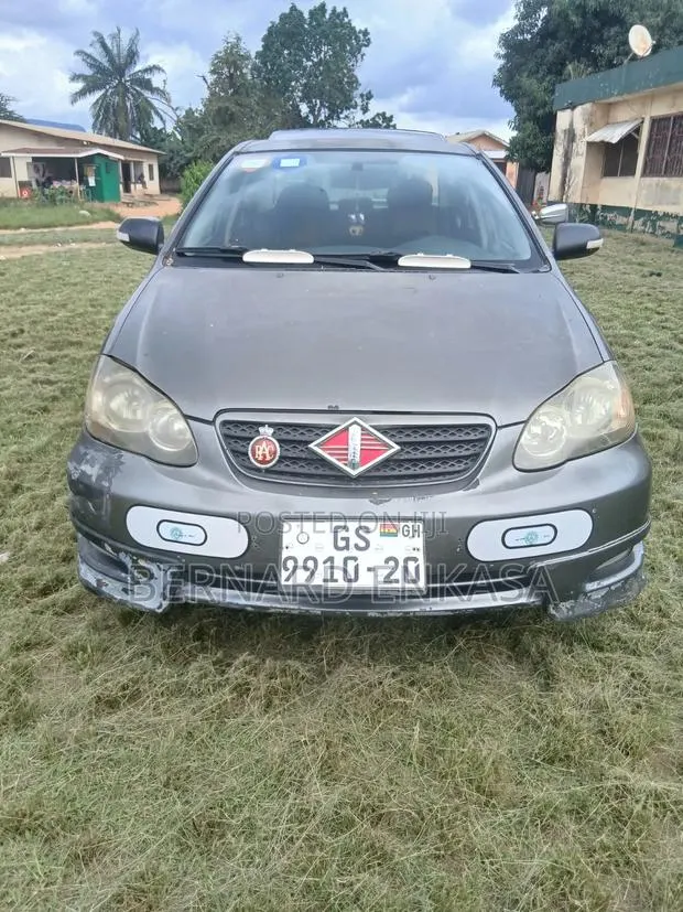 Toyota Corolla XRS 2005 Gray · Photo 1
