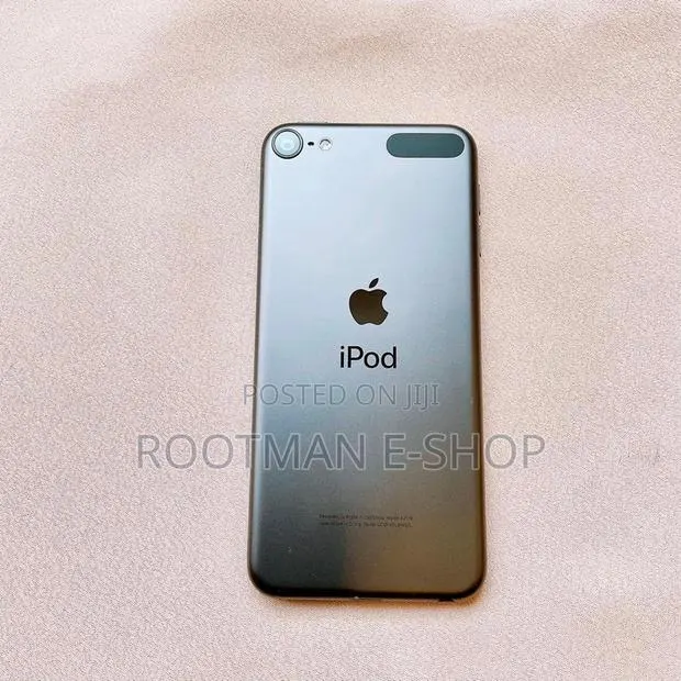 Gray iPod Touch 6th Generation · Photo 1