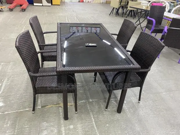 Outdoor Table and Chairs · Photo 1