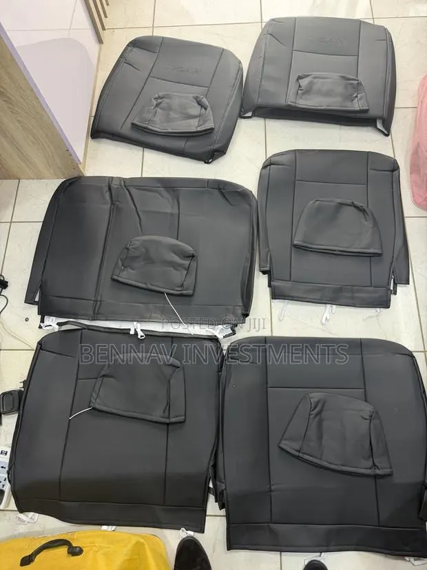 Leather Seat Cover Set for Toyota Voxy 2008 to 2017 · Photo 1